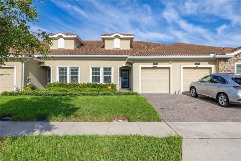 House in Davenport, Florida 2 bedrooms, 129.51 sq.m. № 1848471 - photo 1
