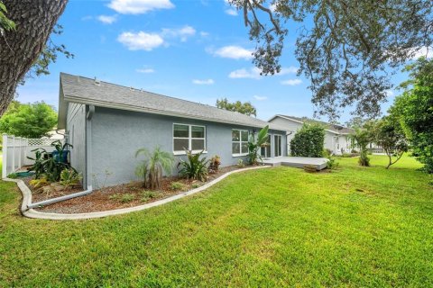 House in Spring Hill, Florida 2 bedrooms, 123.56 sq.m. № 1902740 - photo 5