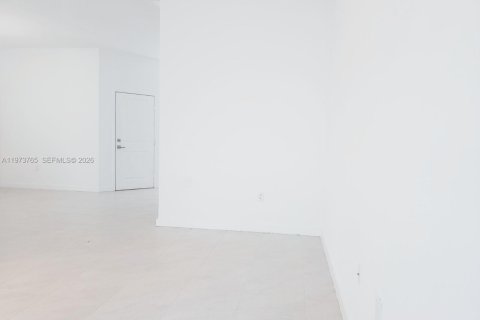 Townhouse in Miami Gardens, Florida 3 bedrooms, 141.58 sq.m. № 2033642 - photo 13