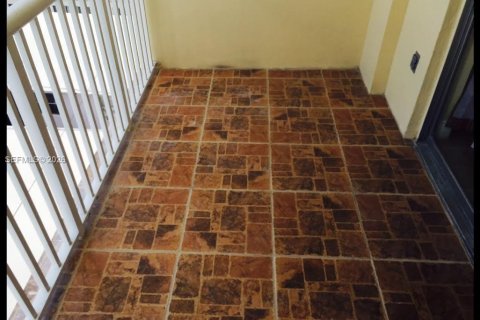 Copropriété à louer à Miami Beach, Floride: 2 chambres, 109.16 m2 № 2002093 - photo 10