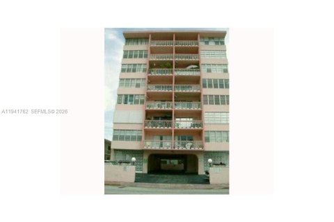 Copropriété à louer à Miami Beach, Floride: 2 chambres, 109.16 m2 № 2002093 - photo 9