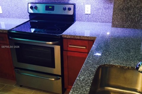 Copropriété à louer à Miami Beach, Floride: 2 chambres, 109.16 m2 № 2002093 - photo 24