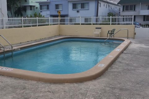 Copropriété à louer à Miami Beach, Floride: 2 chambres, 109.16 m2 № 2002093 - photo 4