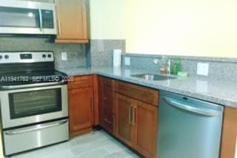 Copropriété à louer à Miami Beach, Floride: 2 chambres, 109.16 m2 № 2002093 - photo 21