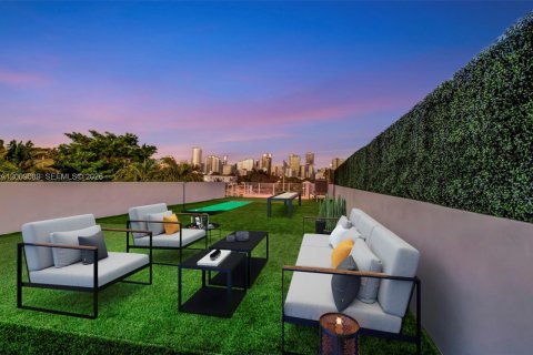 Condo in Miami, Florida, 4 bedrooms  № 2088411 - photo 26