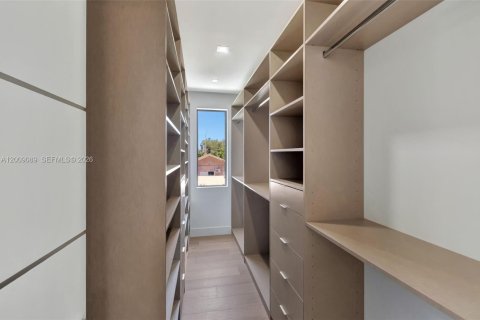Condo in Miami, Florida, 4 bedrooms  № 2088411 - photo 13