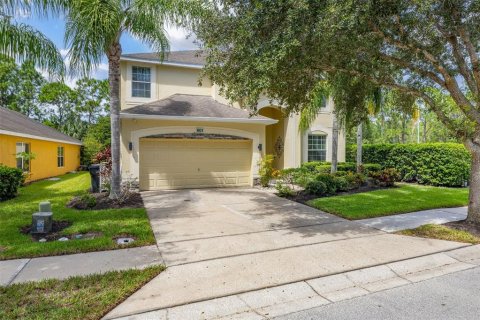 House in Davenport, Florida 6 bedrooms, 263.19 sq.m. № 1900415 - photo 3
