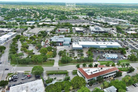 Copropriété à louer à Palmetto Bay, Floride: 2 chambres, 74.41 m2 № 1893365 - photo 18