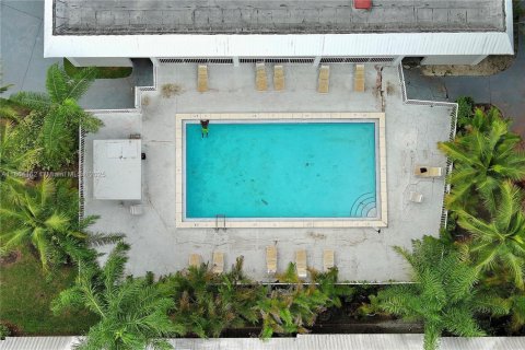 Copropriété à louer à Palmetto Bay, Floride: 2 chambres, 74.41 m2 № 1893365 - photo 20