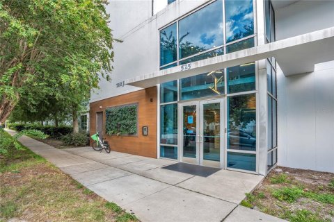 Condominio en alquiler en Orlando, Florida, 1 dormitorio, 99.5 m2 № 1870221 - foto 2