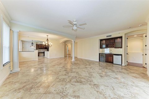 Condo in Sarasota, Florida, 3 bedrooms № 2201650 - photo 13