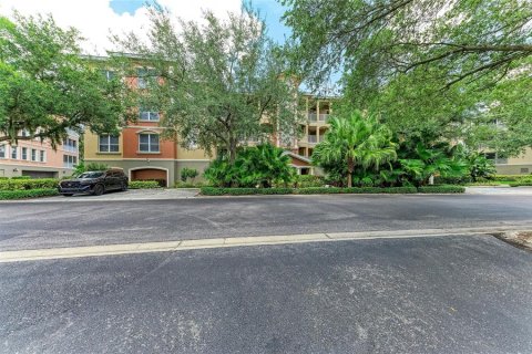 Condo in Sarasota, Florida, 3 bedrooms № 2201650 - photo 3