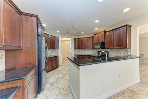 Condo in Sarasota, Florida, 3 bedrooms № 2201650 - photo 20