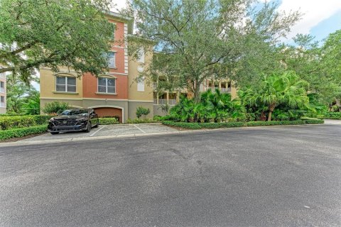 Condo in Sarasota, Florida, 3 bedrooms № 2201650 - photo 2
