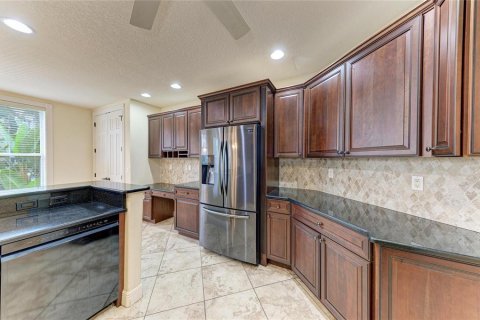 Condo in Sarasota, Florida, 3 bedrooms № 2201650 - photo 18