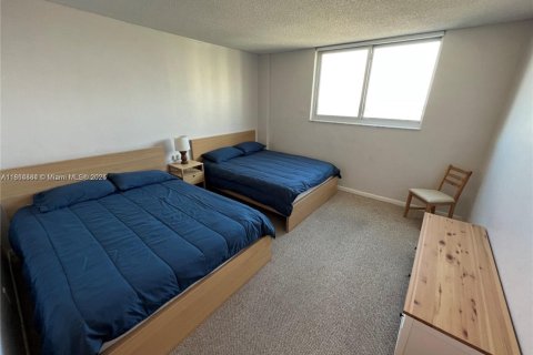 Condominio en alquiler en Sunny Isles Beach, Florida, 2 dormitorios, 143.91 m2 № 1936853 - foto 11