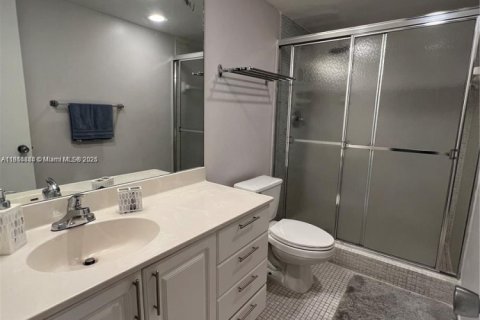 Condominio en alquiler en Sunny Isles Beach, Florida, 2 dormitorios, 143.91 m2 № 1936853 - foto 12