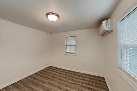 Casa en alquiler en Daytona Beach, Florida, 4 dormitorios, 130.06 m2 № 1648384 - foto 14