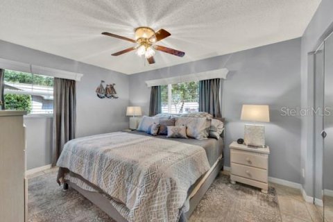 House in Palm Harbor, Florida 2 bedrooms, 114.27 sq.m. № 2200182 - photo 24
