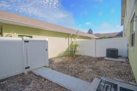 Townhouse in Orlando, Florida 3 bedrooms, 208.84 sq.m. № 1900666 - photo 15