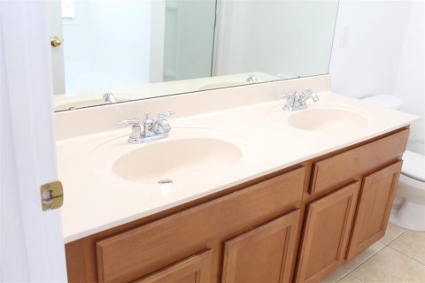 Townhouse in Orlando, Florida 3 bedrooms, 208.84 sq.m. № 1900666 - photo 13