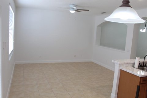 Townhouse in Orlando, Florida 3 bedrooms, 208.84 sq.m. № 1900666 - photo 10