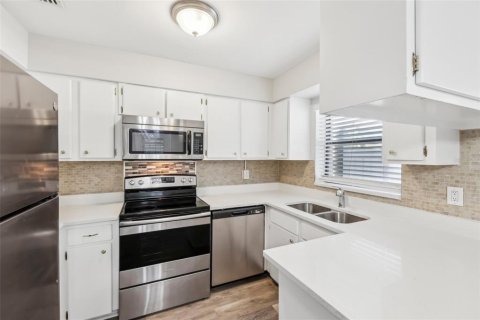 Casa en venta en Deltona, Florida, 3 dormitorios, 107.86 m2 № 1521794 - foto 16