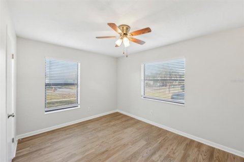 Casa en venta en Deltona, Florida, 3 dormitorios, 107.86 m2 № 1521794 - foto 27