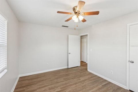 Casa en venta en Deltona, Florida, 3 dormitorios, 107.86 m2 № 1521794 - foto 28
