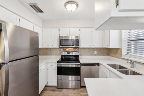Casa en venta en Deltona, Florida, 3 dormitorios, 107.86 m2 № 1521794 - foto 15
