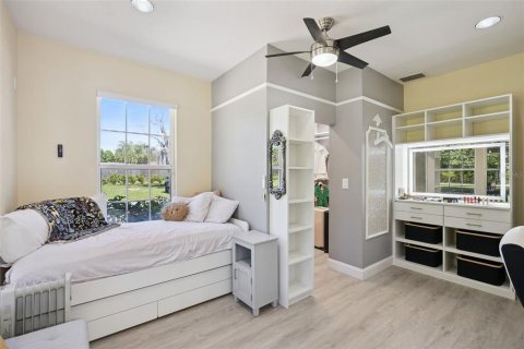 House in Longwood, Florida 8 bedrooms, 713.02 sq.m. № 2093643 - photo 30