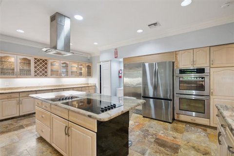 House in Longwood, Florida 8 bedrooms, 713.02 sq.m. № 2093643 - photo 16