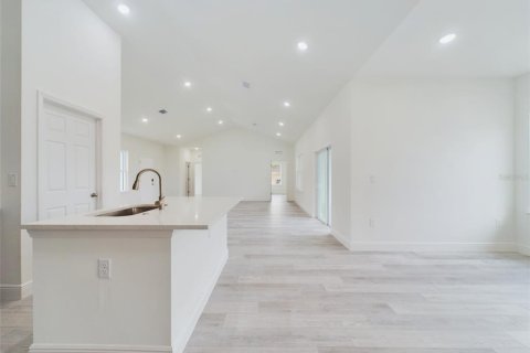 House in Ocala, Florida 4 bedrooms, 187.01 sq.m. № 1572719 - photo 22