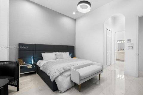 Casa en venta en Cutler Bay, Florida, 4 dormitorios, 252.97 m2 № 2172595 - foto 21