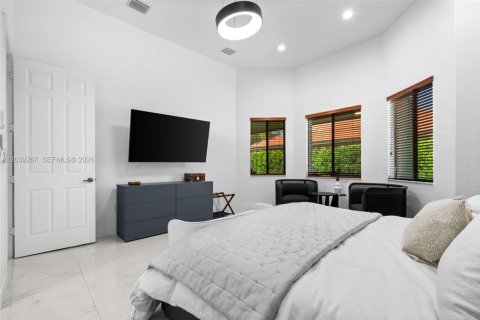 Casa en venta en Cutler Bay, Florida, 4 dormitorios, 252.97 m2 № 2172595 - foto 22