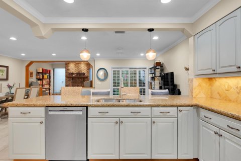 Townhouse in Boca Raton, Florida 3 bedrooms, 193.05 sq.m. № 2251947 - photo 26