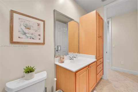 Copropriété à vendre à Naples, Floride: 3 chambres № 1979738 - photo 30