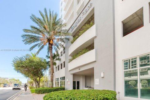 Condominio en venta en Miami, Florida, 1 dormitorio, 68.38 m2 № 1888077 - foto 23