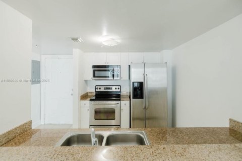 Condominio en venta en Miami, Florida, 1 dormitorio, 68.38 m2 № 1888077 - foto 5
