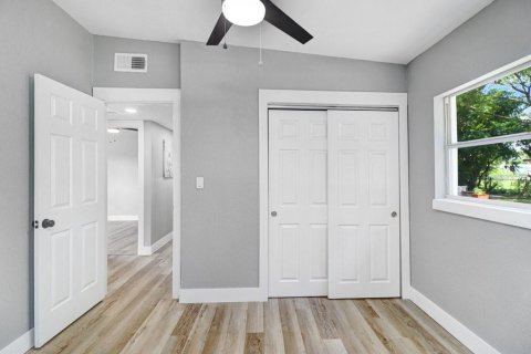 Casa en venta en Winter Haven, Florida, 3 dormitorios, 84.73 m2 № 2389103 - foto 24