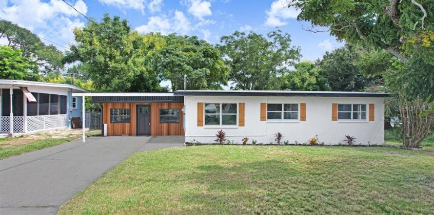 Casa en Winter Haven, Florida 3 dormitorios, 84.73 m2 № 2389103