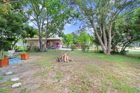 Casa en venta en Winter Haven, Florida, 3 dormitorios, 84.73 m2 № 2389103 - foto 28