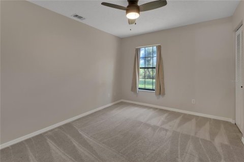 House in Deltona, Florida 3 bedrooms, 114.27 sq.m. № 2419580 - photo 19