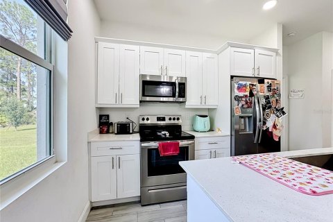 Villa ou maison à vendre à Lehigh Acres, Floride: 3 chambres, 151.71 m2 № 2107638 - photo 17