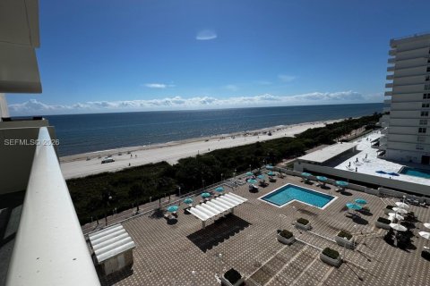 Copropriété à louer à Miami Beach, Floride: 2 chambres, 95.78 m2 № 2386892 - photo 18