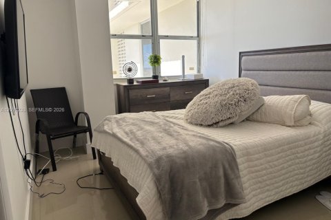 Copropriété à louer à Miami Beach, Floride: 2 chambres, 95.78 m2 № 2386892 - photo 12