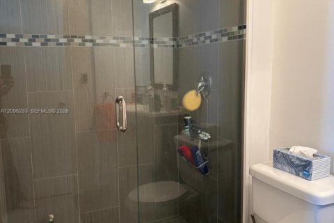 Copropriété à louer à Miami Beach, Floride: 2 chambres, 95.78 m2 № 2386892 - photo 13