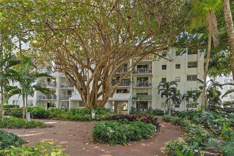 Снять в аренду кондоминиум в Майами, Флорида 2 спальни, 91.97м2, № 2052540 - фото 22