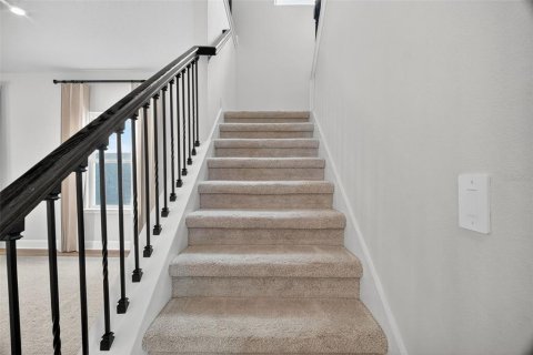 Villa ou maison à vendre à Apopka, Floride: 3 chambres, 198.63 m2 № 1909249 - photo 16