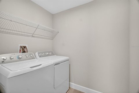 Villa ou maison à vendre à Apopka, Floride: 3 chambres, 198.63 m2 № 1909249 - photo 25